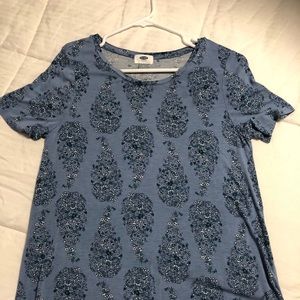 Floral print t-shirt blouse